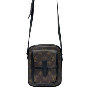 Pre Loved louis vuitton Men Brown Shoulder Bags